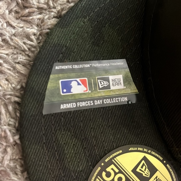 Detroit tigers camo with gold accents new era 59FIFTY cap size 6 5/8 - Picture 3 of 12